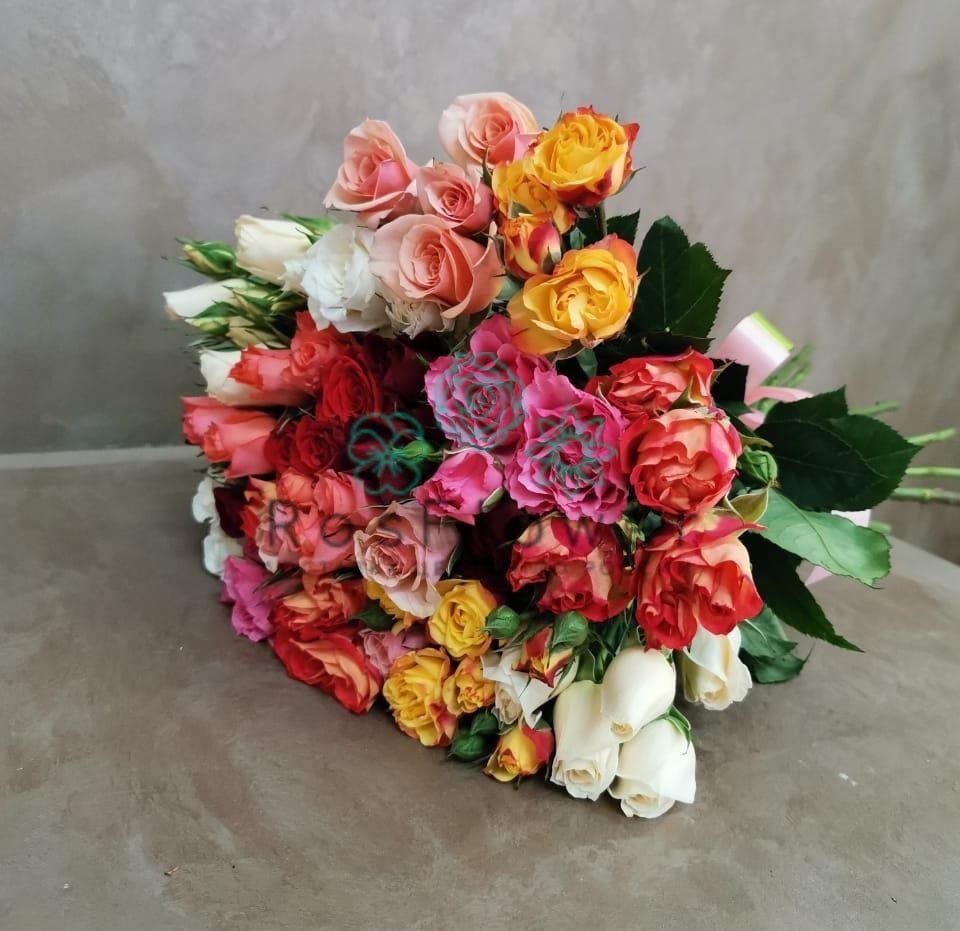 Букет цветов из: Розы в Красном Куте