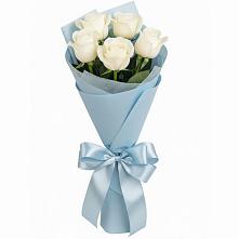 Букет 5 Белых роз Проуд в Красном Куте