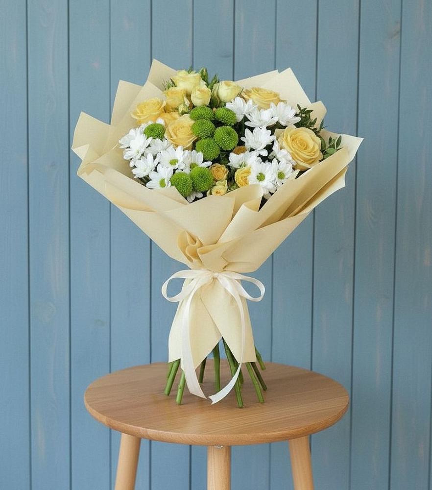 Букет цветов из: Хризантемы и Розы в Красном Куте