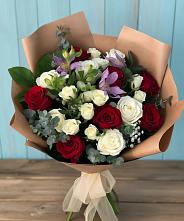 Букет цветов из:  Розы и Альстромерии в Красном Куте