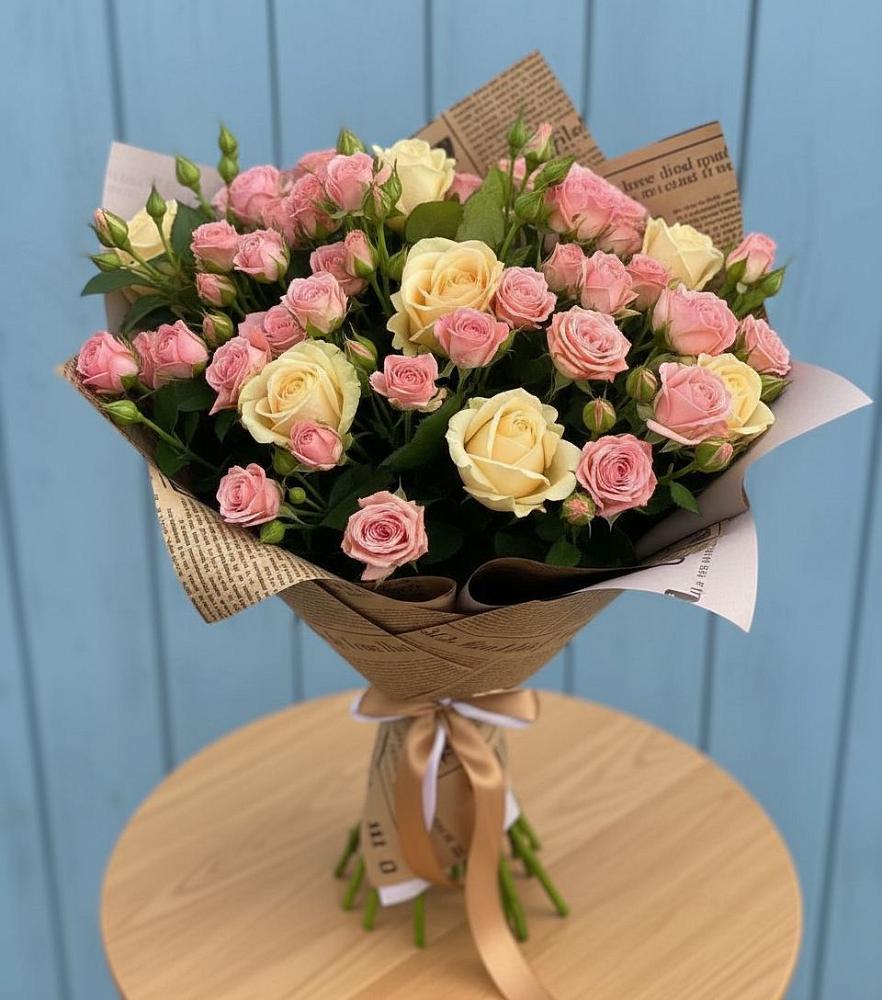 Букет цветов из: Розы в Красном Куте