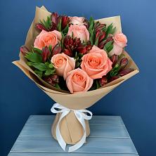 Букет цветов из:  Розы и Альстромерии в Красном Куте
