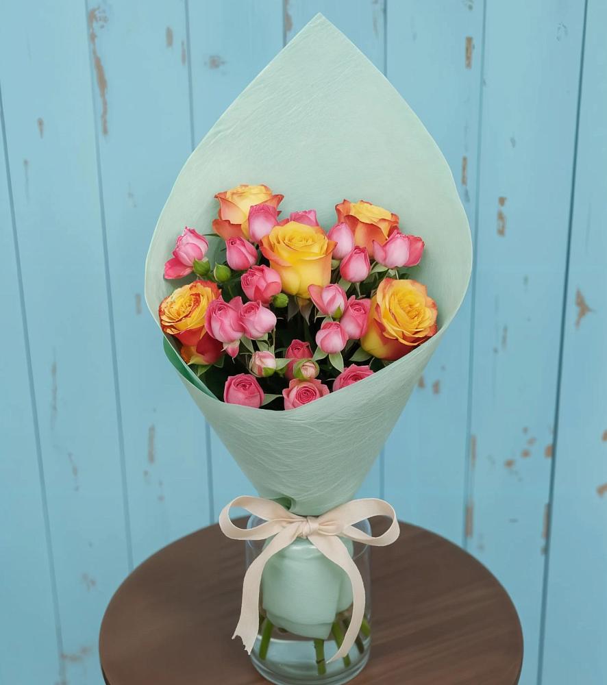 Букет цветов из: Розы в Красном Куте