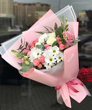 Букет цветов из:  Розы, Лизиантусы и Хризантемы в Красном Куте