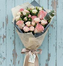 Букет цветов из:  Розы в Красном Куте