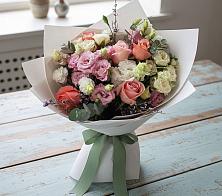 Букет цветов из:  Розы, Лизиантусы и Гвоздики в Красном Куте