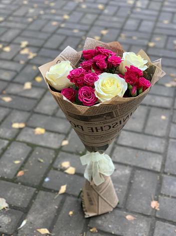 Букет цветов из: Розы в Красном Куте