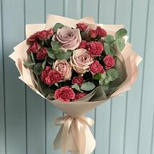 Букет цветов из:  Гвоздики и Розы #REPLACE_PRED# Красном Куте